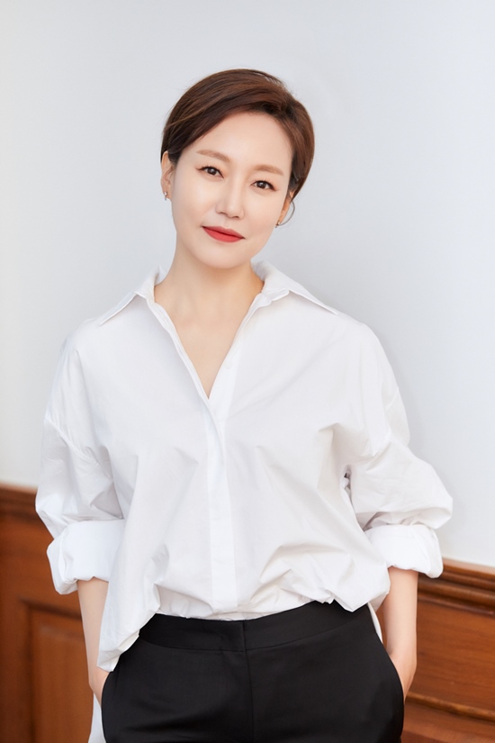 ▲ 배우 진경. 제공|YG엔터테인먼트