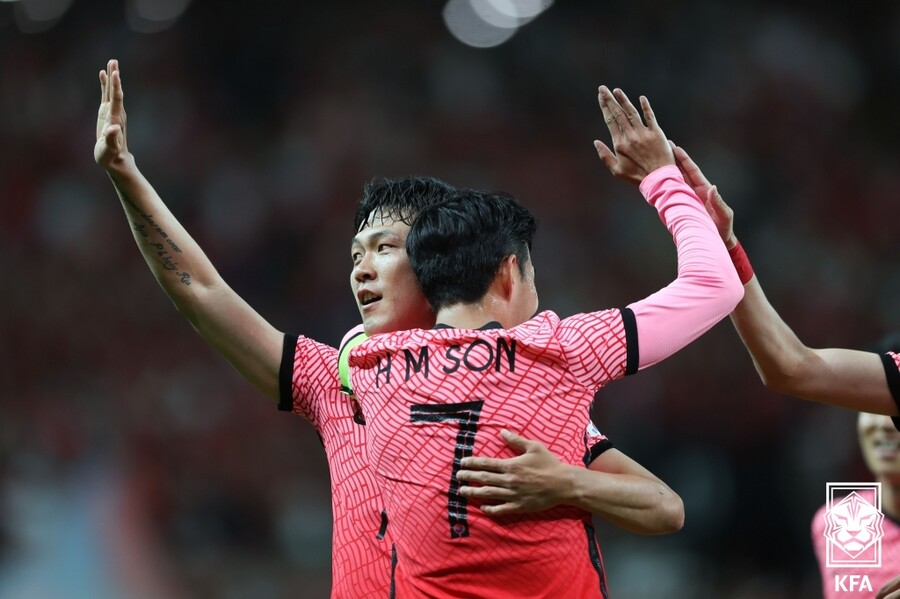 ▲ 전반전을 2-1로 앞선 채 마친 A대표팀. ⓒ대한축구협회