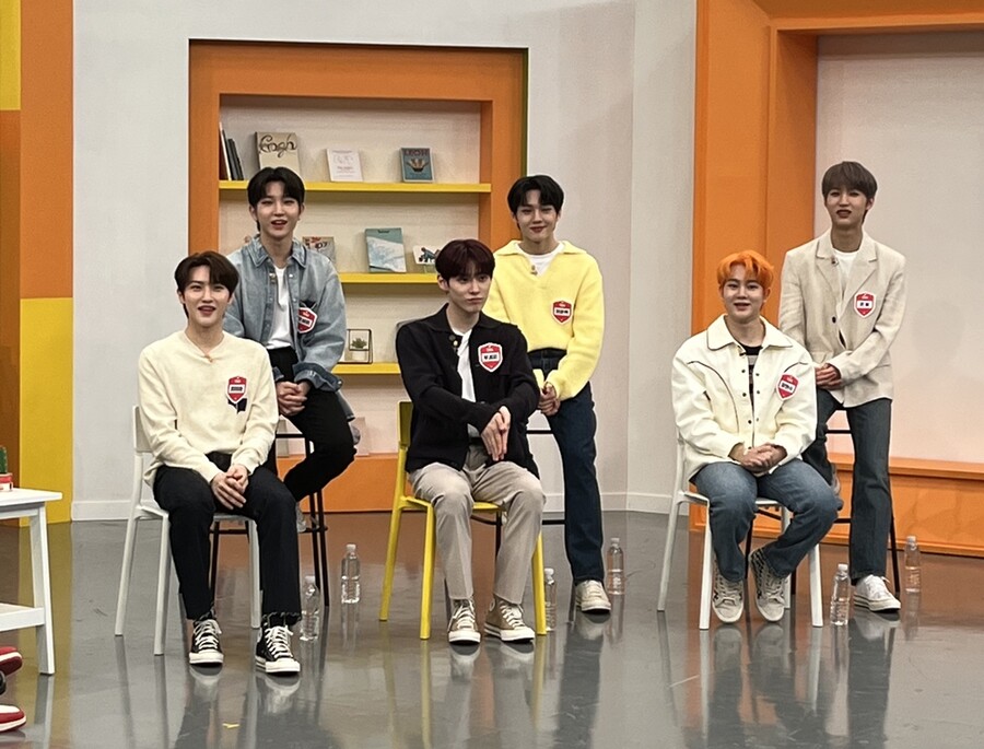 ▲ TNX. 제공| U+아이돌라이브