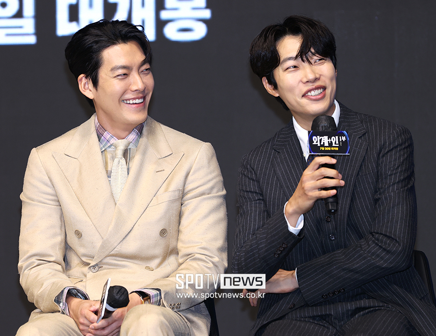 ▲ 김우빈 류준열 ⓒ곽혜미 기자