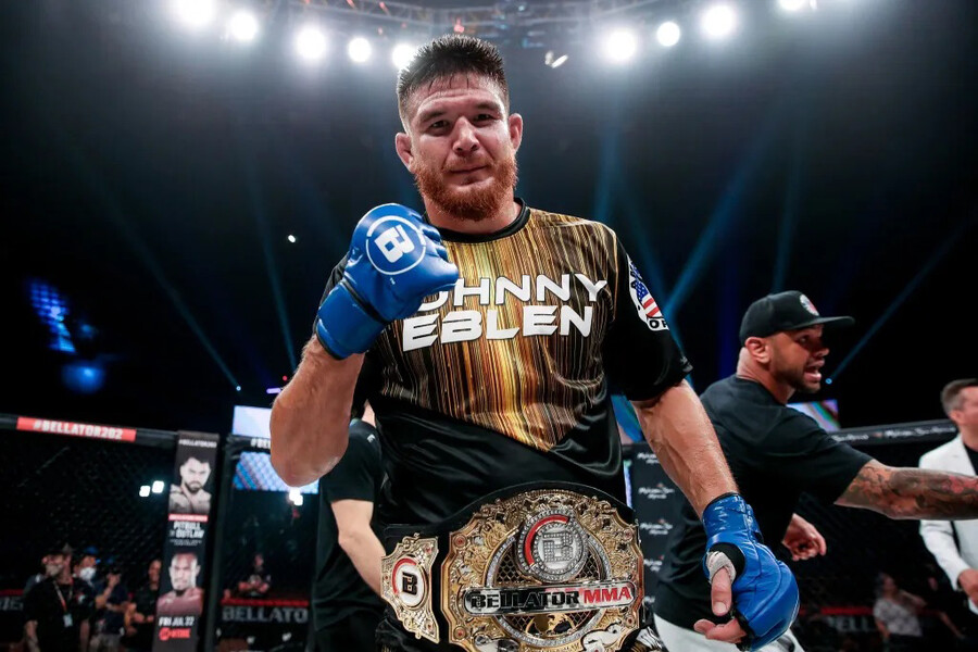 존재 자체가 반칙…한국계 파이터 MMA 챔피언 등극