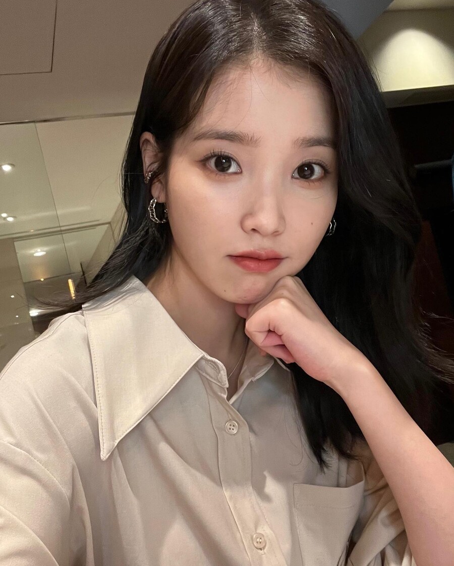 ▲ 아이유. 출처ㅣ아이유 인스타그램