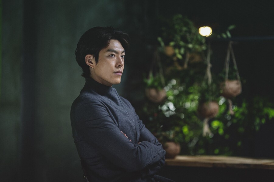 ▲ '외계+인'의 김우빈. 제공|CJ ENM