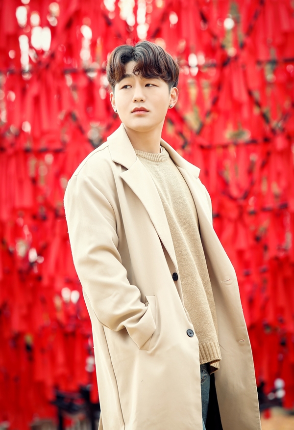 ▲ 30일 정통 발라드 '눈을 보고 말해줘'를 발표하는 남궁현. 제공|TM엔터테인먼트