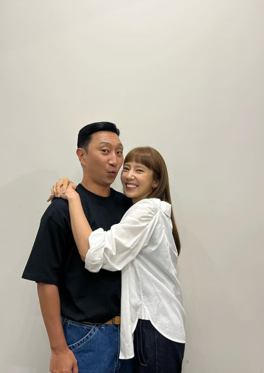 ▲ 이규혁(왼쪽)과 손담비. 출처| 손담비 인스타그램