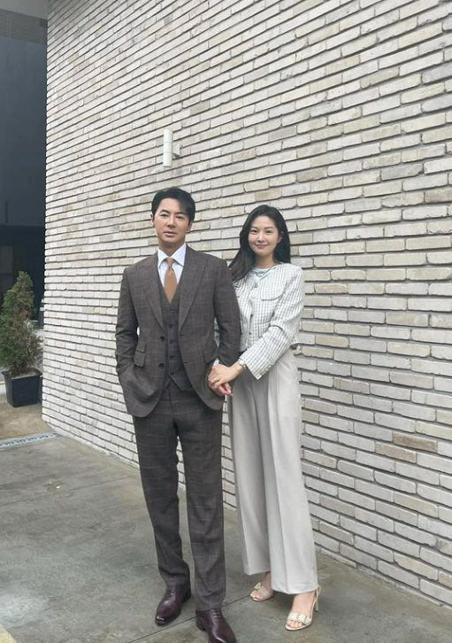 ▲ 가수 전진(왼쪽)과 류이서. 출처| 류이서 인스타그램