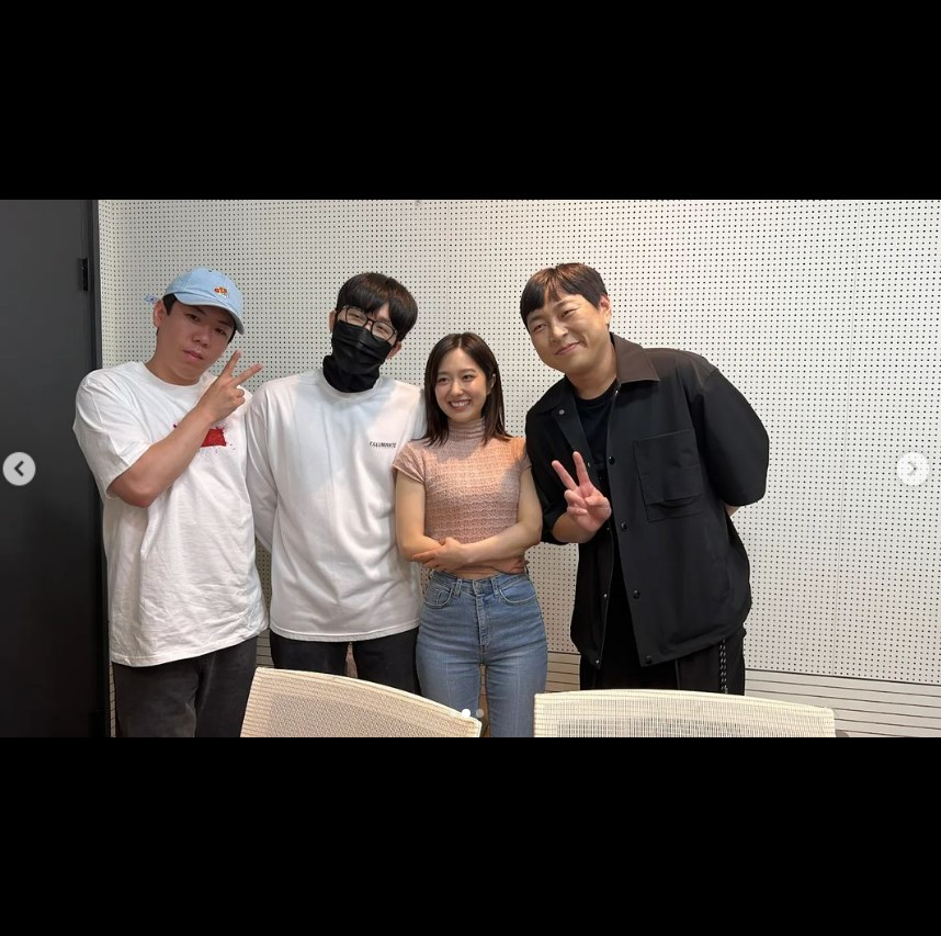 ▲ 아나운서 출신 이혜성, 이용진, 이진호, 양세찬. 출처| 이혜성 인스타그램