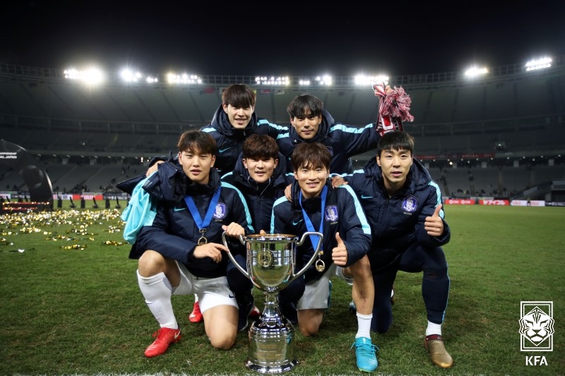 ▲ 2017년 대회에서 우승을 차지한 김진수 ⓒ대한축구협회