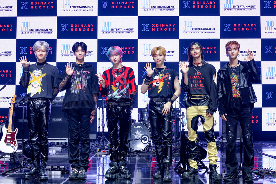 ▲ 엑스디너리 히어로즈. 제공| JYP엔터테인먼트