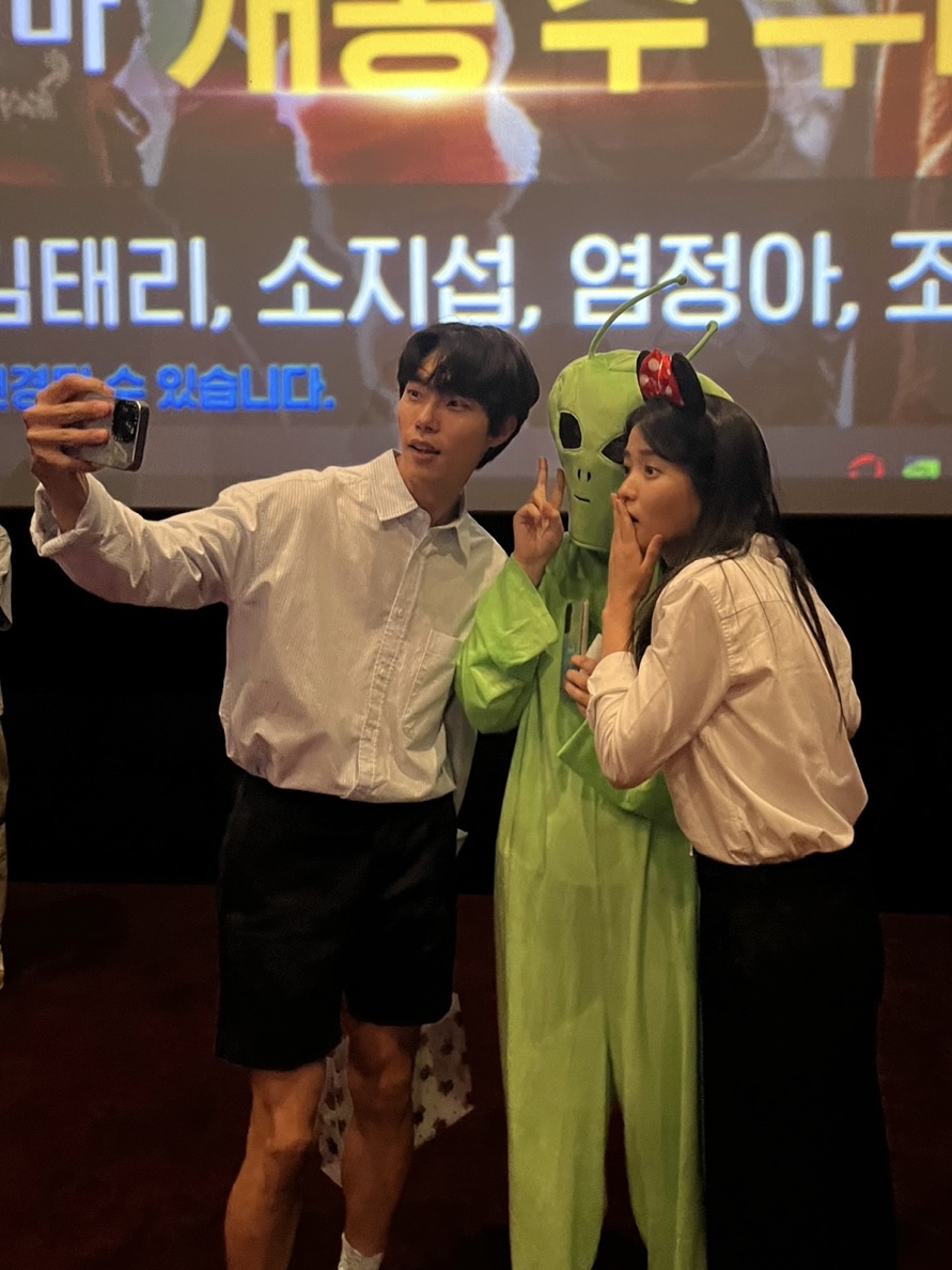 ▲ '외계+인' 부산 무대인사. 제공|CJ ENM