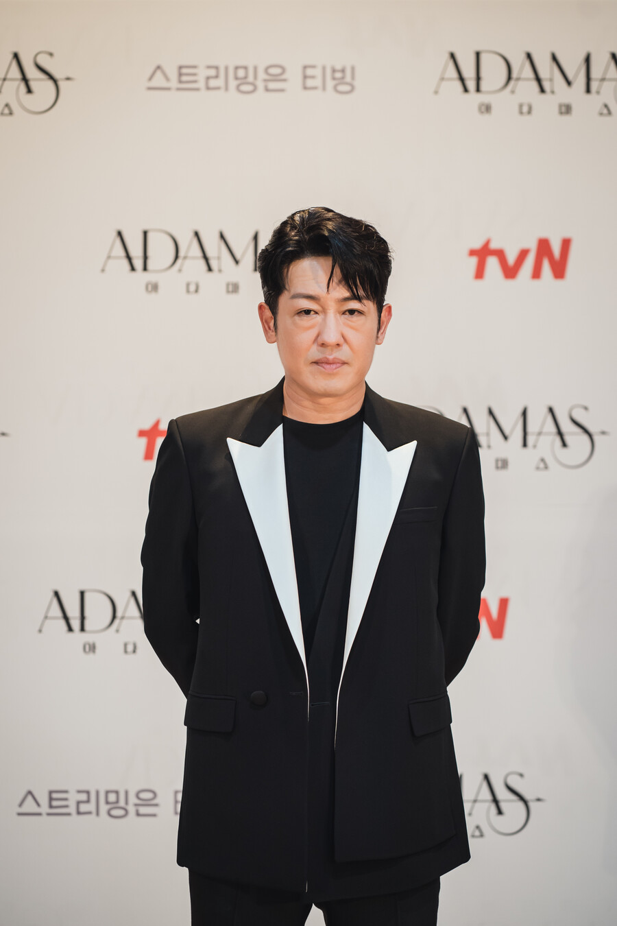'아다마스' 허성태 "단언컨대, 지금껏 맡은 최고 세련된 역"