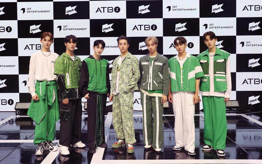자신있게 '개화'…ATBO "전 세계에 영향력 끼치는 그룹 될 것"[종합]