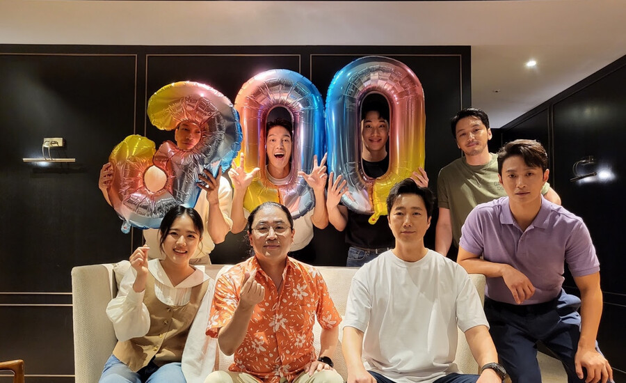▲ '한산:용의 출현' 300만 감사 인증샷. 제공|롯데엔터테인먼트