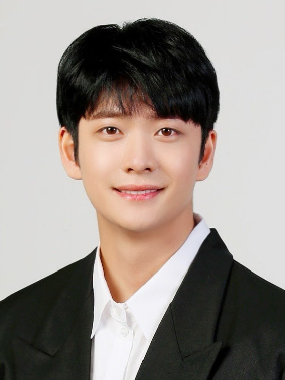 ▲ 배우 강태오. 출처| 맨오브크리에이션 인스타그램