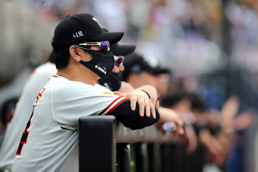 '4-1→4-7' 감당하기 힘들었던 충격의 역전패…KIA 팬들 하나둘 떠났다