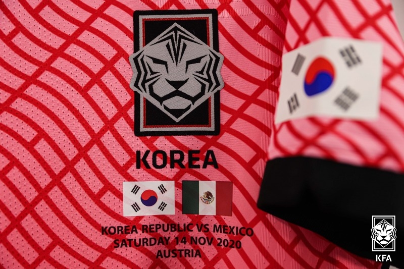 [이성필의 언중유향]9월 유럽 원정 A매치 기회, 경제 논리에 밀리나