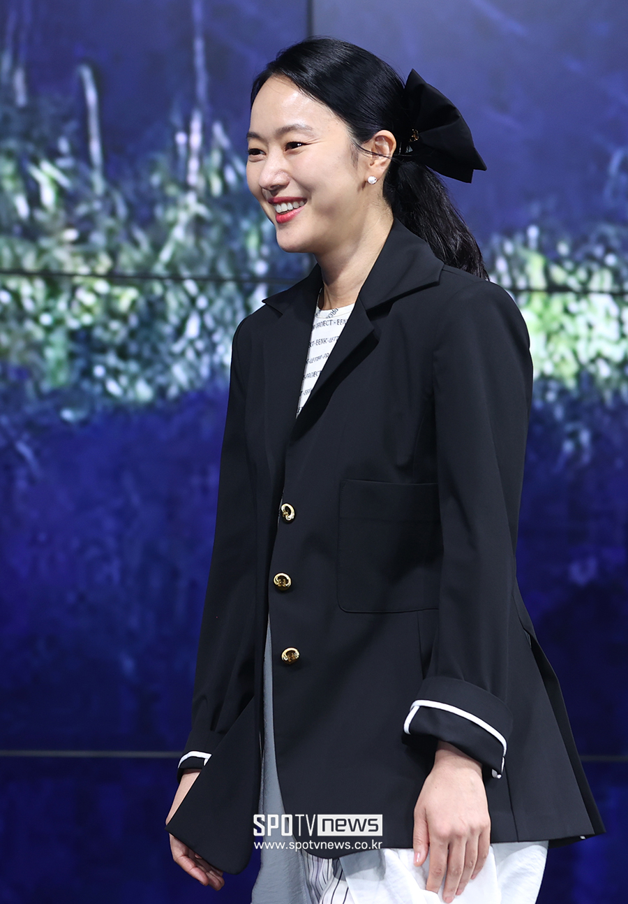 [포토S] 윤진서, '미소가 아름다워'