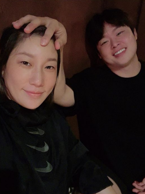 '만삭' 김영희, ♥윤승열과 "태교 잘하고 갑니다"