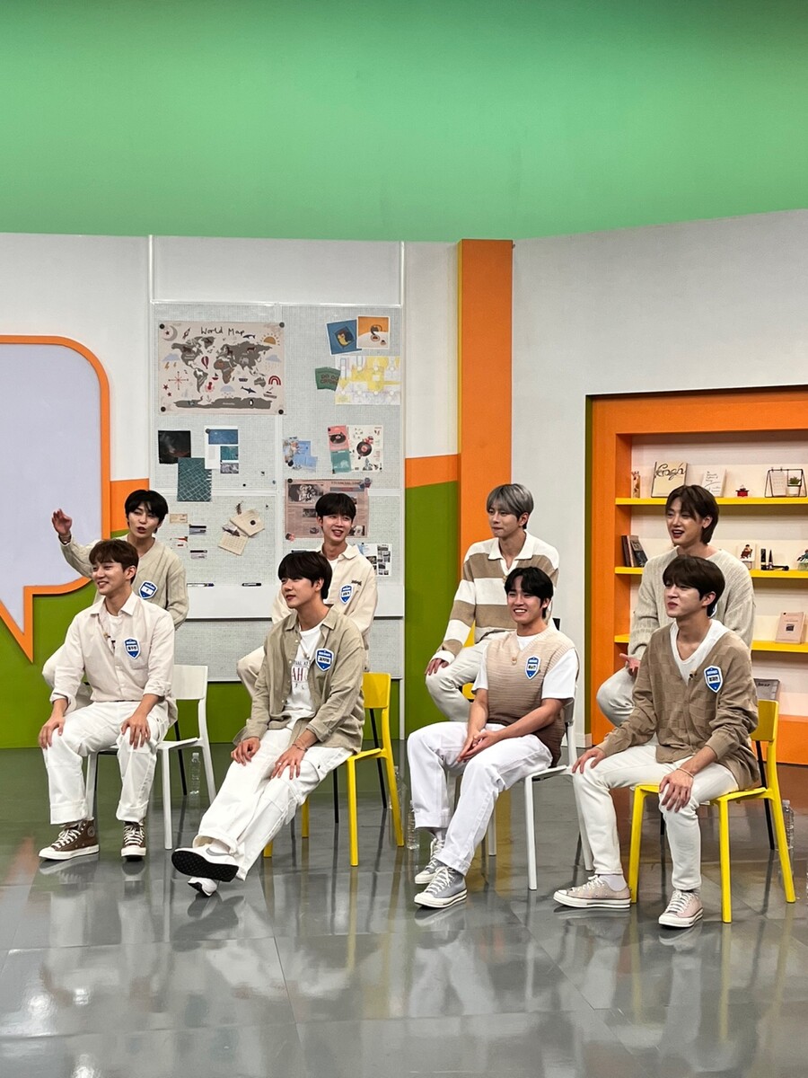 '아돌라스쿨3' 골든차일드 배승민, 준케이 무릎 꿇린 8대 화백…"8시 20분 멍뭉미"