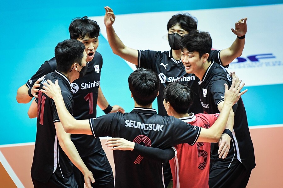 [AVC컵 게임노트]한국, 숙명의 한일전 이겼다…일본 3-2 제압