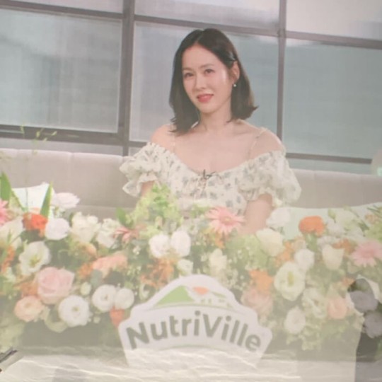 '현빈♥' 손예진, 단발 근황 포착…볼살 오른 '예비맘'