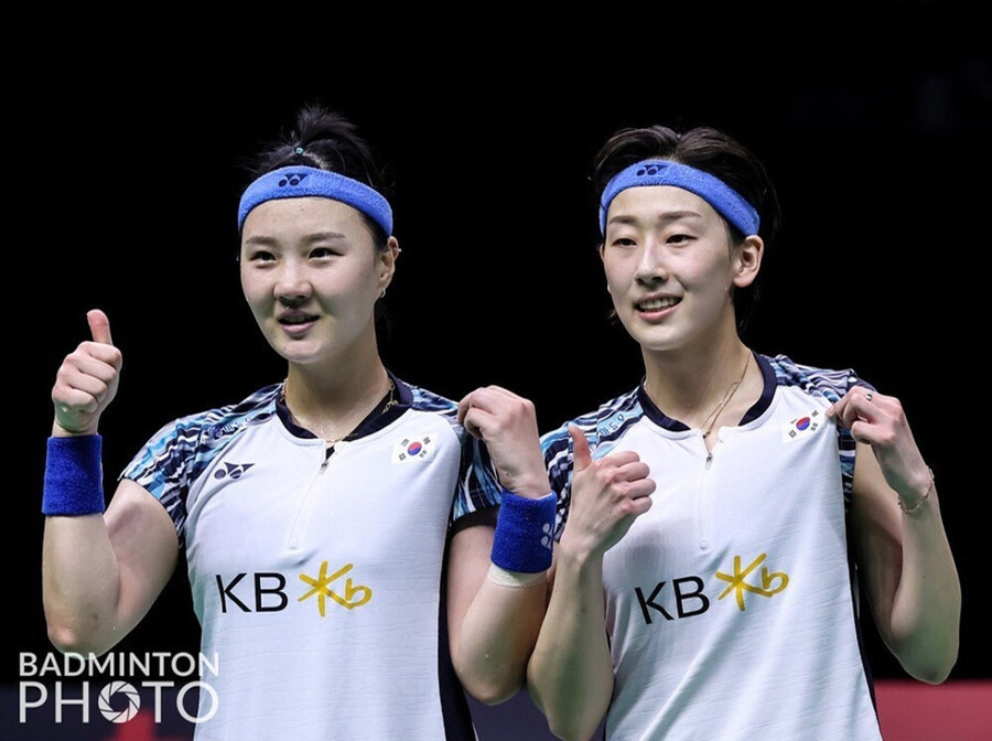 ▲ 이소희(오른쪽)와 신승찬 ⓒ배드민턴포토(badmintonphoto)인스타그램 캡처