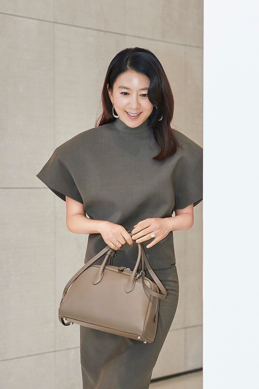 ▲ 김희애. 제공|아서앤그레이스