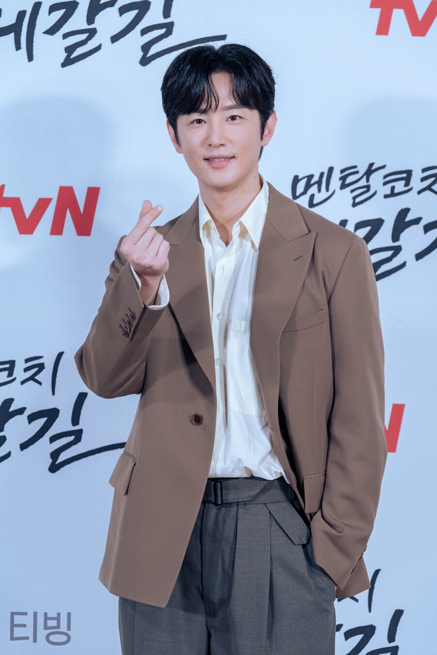 ▲ tvN 새 월화드라마 '멘탈코치 제갈길' 배우 권율. 제공| tvN
