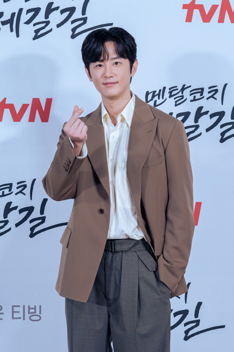 ▲ tvN 새 월화드라마 '멘탈코치 제갈길' 배우 권율. 제공| tvN
