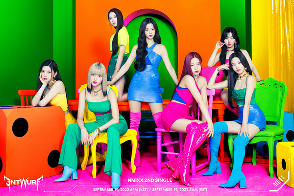 ▲ 엔믹스 새 싱글 '엔트워프' 콘셉트 포토. 제공|JYP엔터테인먼트