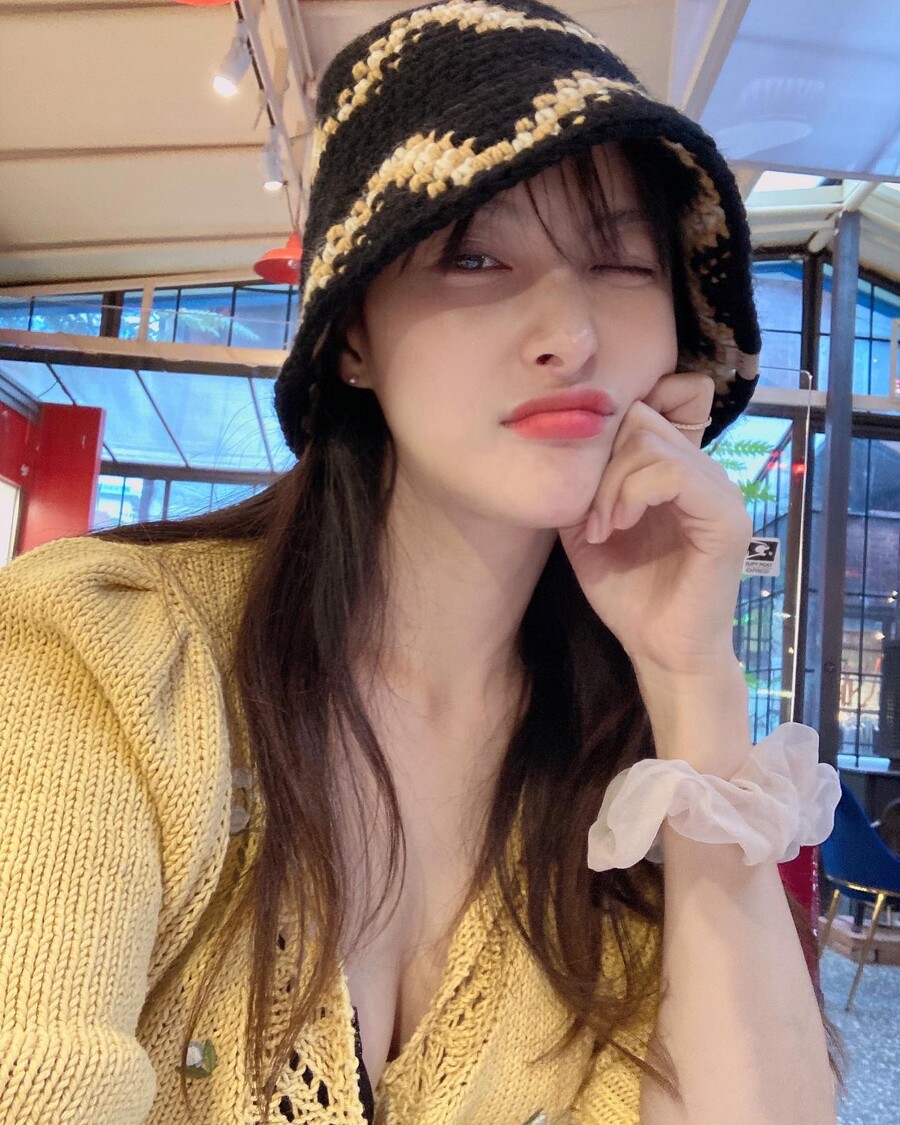 박규리, 청순한 듯 과감한 노출…깜짝 놀랐잖아