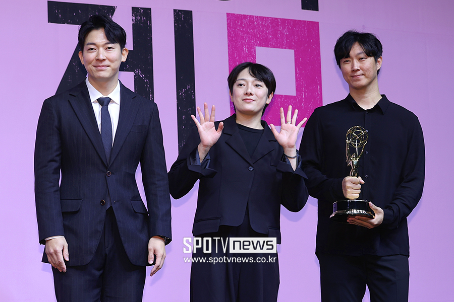 [포토S] '우리는 오징어게임의 무술팀!'