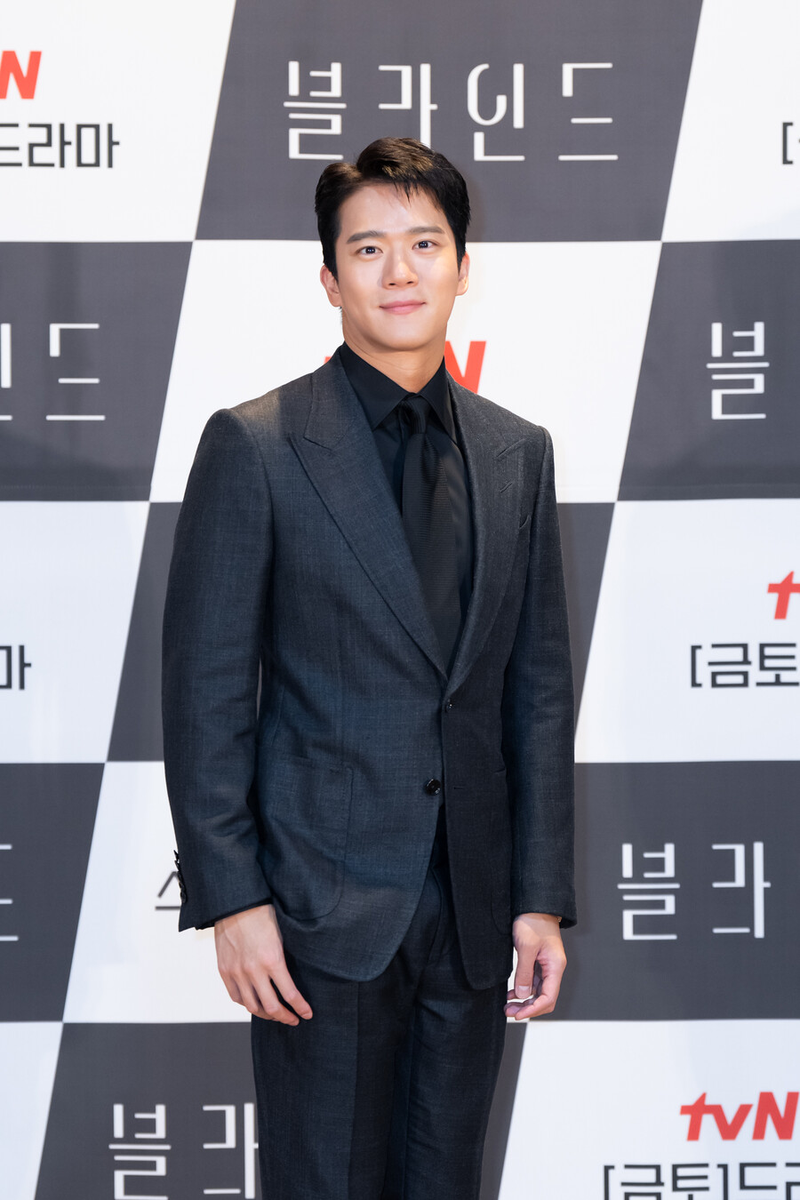 ▲ tvN 새 금토드라마 '블라인드' 배우 하석진 . 제공| tvN