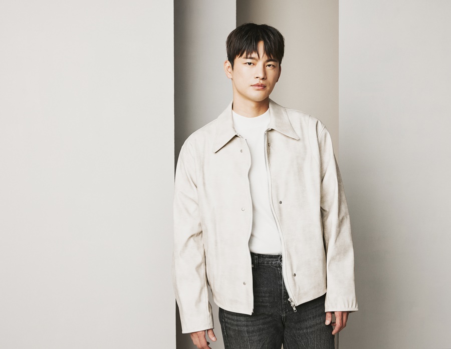 ▲ '늑대사냥' 주역들. 제공|Carlyle Routh in the TIFF x BVLGARI Portrait Studio, courtesy of the Toronto International Film Festival (2022)