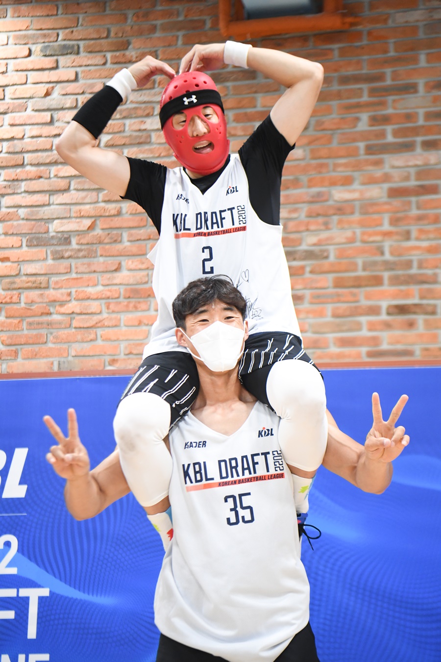 ▲ 유명 농구 유튜버 '크록스맨'도 함께했다 ⓒ KBL