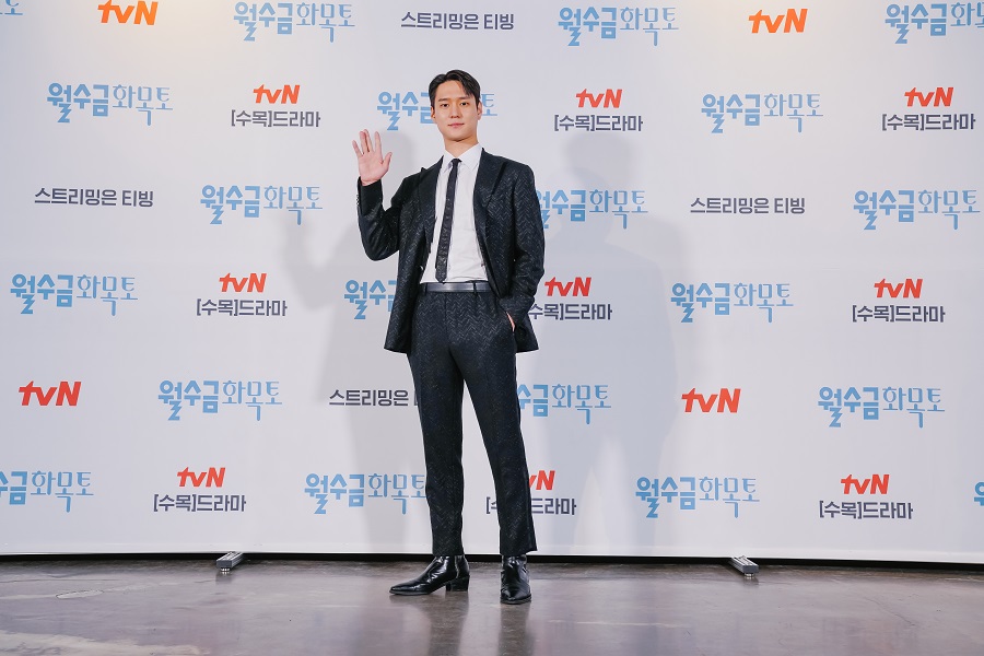 '월수금화목토' 고경표, 6년 만에 로코 컴백 "타이밍 잘 맞았다"