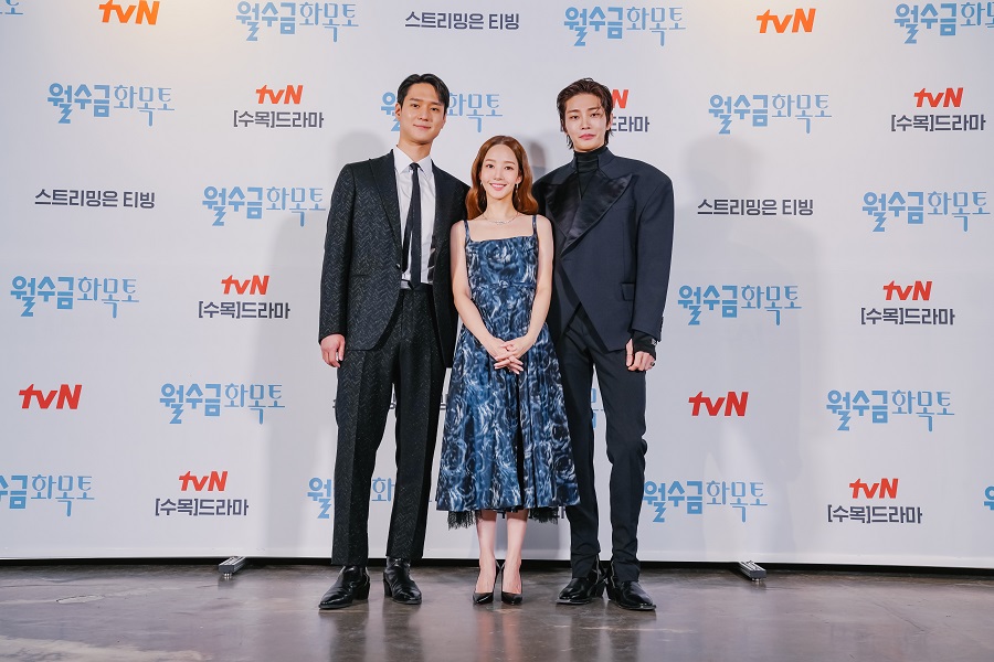 '월수금화목토' 믿보 '로코퀸' 박민영의 귀환…고경표-김재영 격일 로맨스[종합]