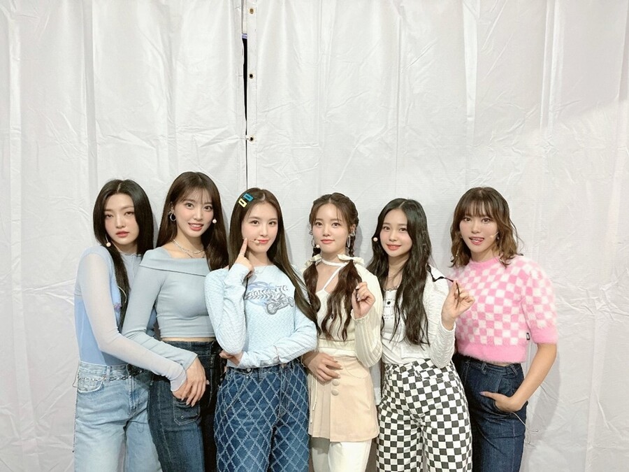 ▲ 위클리. 제공|IST엔터테인먼트