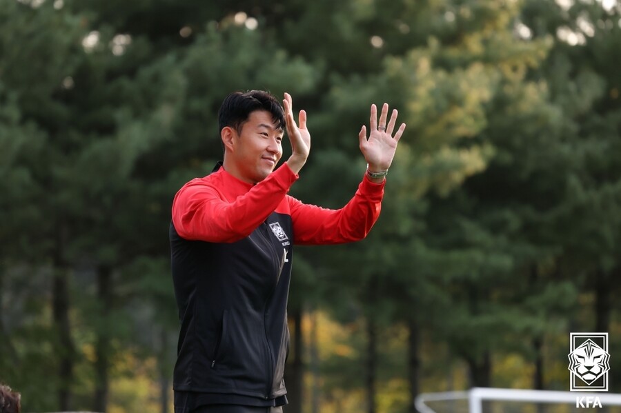 ▲ 손흥민의 다양한 위치 변화도 궁금증으로 꼽힌다. ⓒ대한축구협회