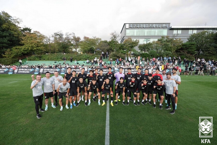 ▲ 팬들에게 잊지 못할 추억을 선사한 축구대표팀. ⓒ대한축구협회