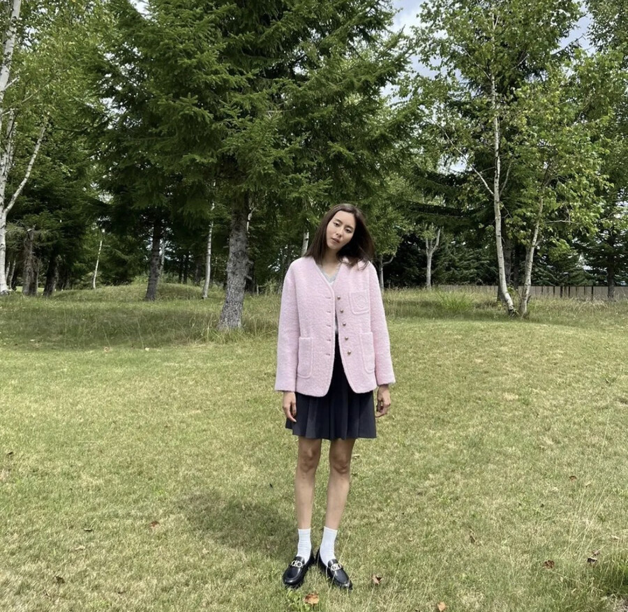 유이, 카페 사장 힘든가…요요로 얻은 8kg 다 사라진 극세사 다리