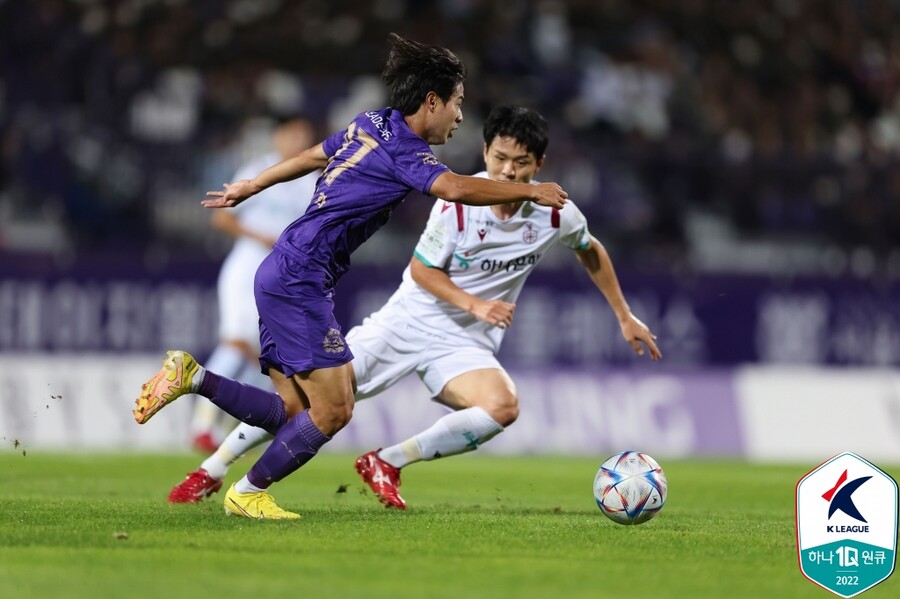 ▲ 2위 FC안양과 3위 대전 하나시티즌의 승점 차는 2점 차로 줄었다.  ⓒ한국프로축구연맹