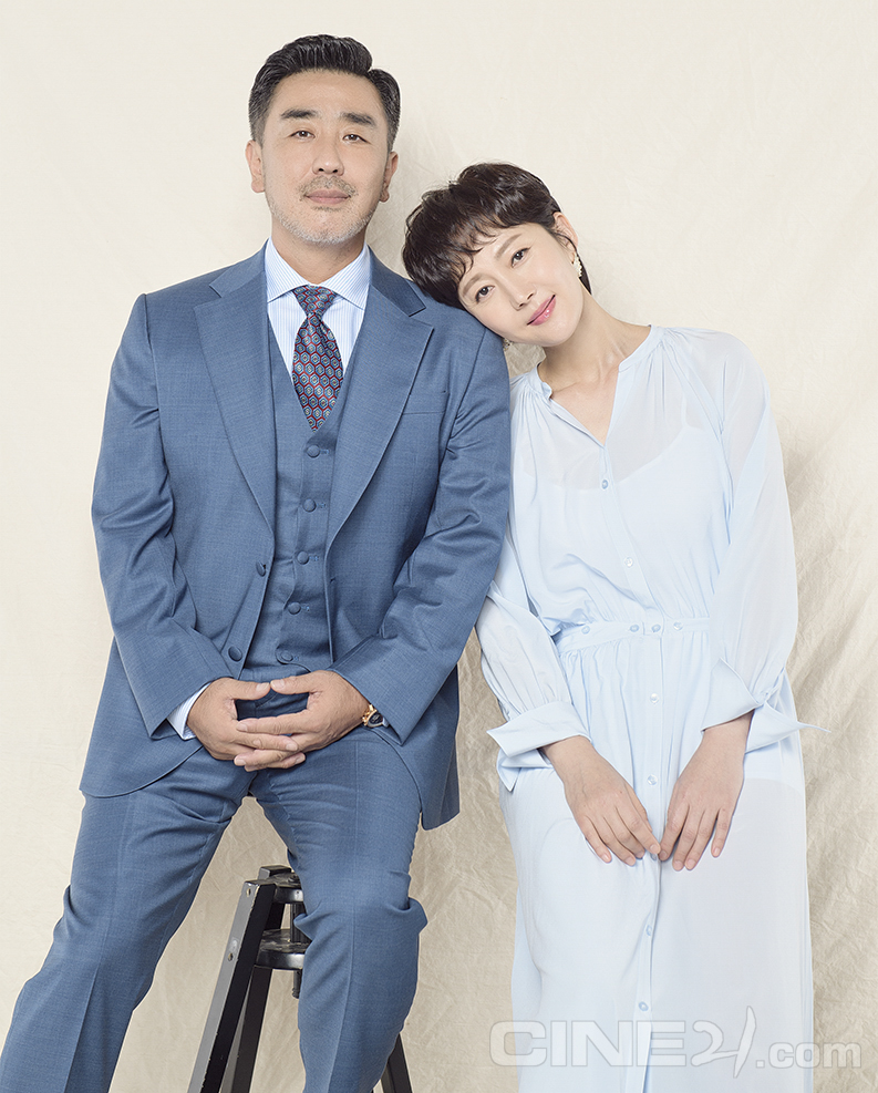 ▲ 류승룡 염정아. 제공|씨네21, 롯데엔터테인먼트