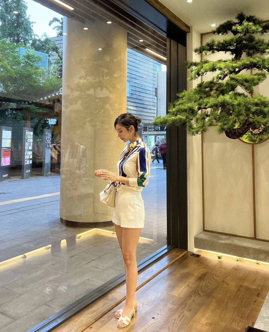 ▲ 야옹이 작가. 출처| 야옹이 작가 인스타그램
