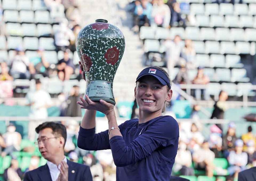 ▲ 2022년 WTA 투어 하나은행 코리아오픈에서 우승한 에카테리나 알렉산드로바 ⓒ연합뉴스
