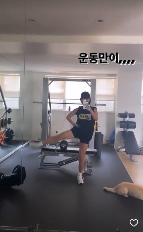 ▲ 가수 겸 배우 엄정화. 출처| 엄정화 인스타그램