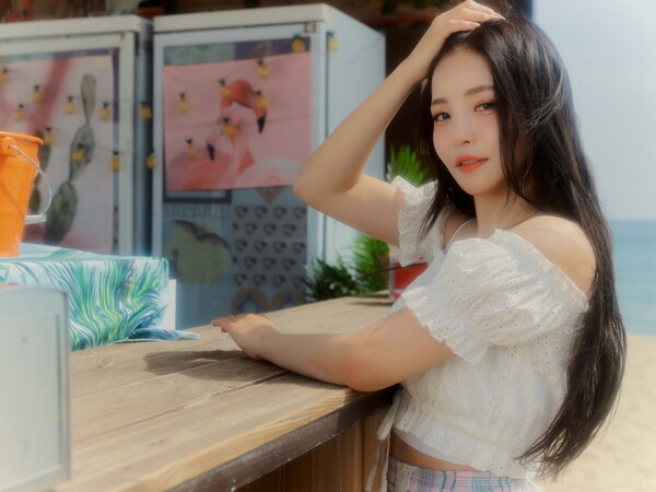 ▲ 남녀 청준의 연애를 담는 프로그램 MC를 잇달아 맡게 된 브레이브걸스 유정. 제공|브레이브엔터테인먼트