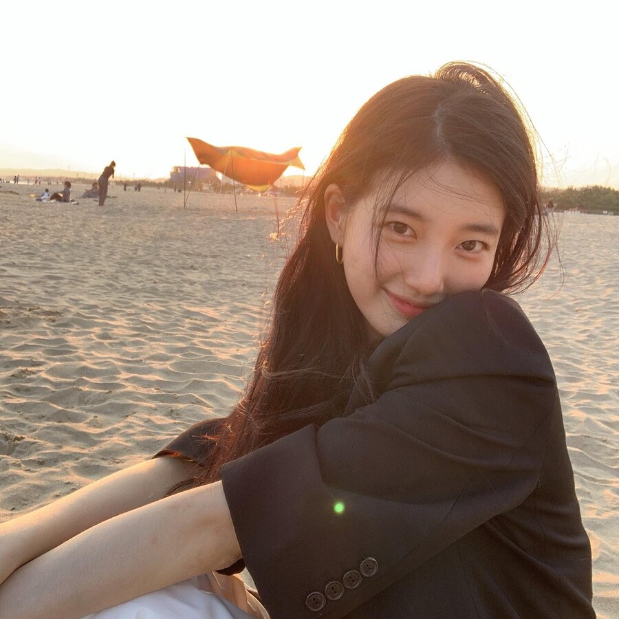 수지, 유튜브 채널 연다…"채널명 뭘로 할까"에 이동휘·선미 경쟁