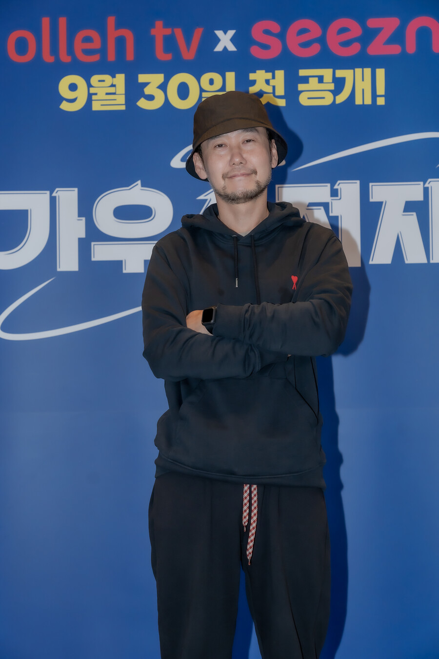 ▲ 올레tv 오리지널 '가우스전자' 박준수 PD. 제공| 올레tv