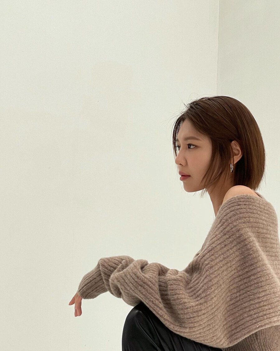 '정경호♥' 수영, 심경의 변화 있나…긴머리 싹둑 '가을 단발여신'